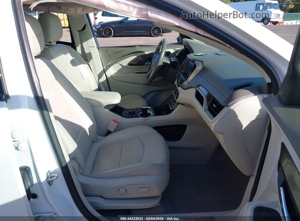 3GKALXEX0JL318686 2018 GMC TERRAIN White Вид салону спереду