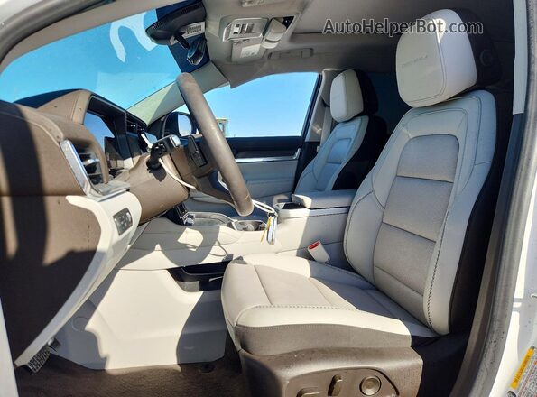 3GKALZEG5TL244728 2026 GMC TERRAIN White წინა სალონის ხედი