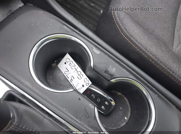 3GNAXTEV0KS609372 2019 CHEVROLET EQUINOX White 