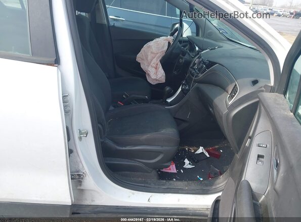 3GNCJKSB9JL411672 2018 CHEVROLET TRAX White 