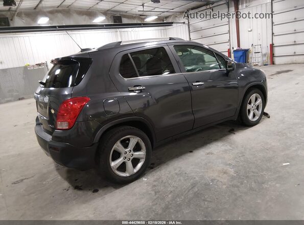 3GNCJMSB7GL261517 2016 CHEVROLET TRAX Золотой Задняя правая четверть