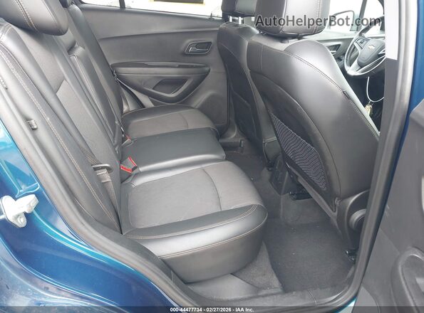 3GNCJPSB3KL305992 2019 CHEVROLET TRAX Blue 