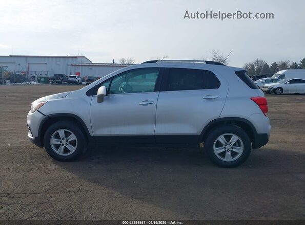 3GNCJPSB7KL358176 2019 CHEVROLET TRAX Silver Սալոնի 360 աստիճան տեսք