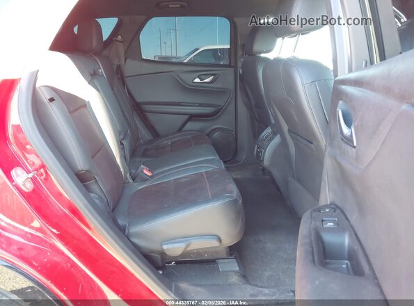 3GNKBERS8PS229525 2023 CHEVROLET BLAZER Red VIN კოდის სტიკერის ხედი
