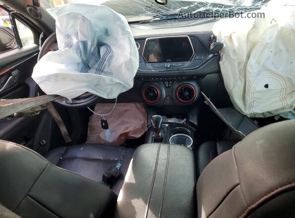 3GNKBKRS0NS131102 2022 CHEVROLET BLAZER Black Առջևի վահանակի տեսք