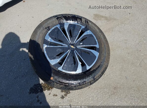 3GNKDBRJ8RS261202 2024 CHEVROLET OTHER Gray Widok zestawu wskaźników