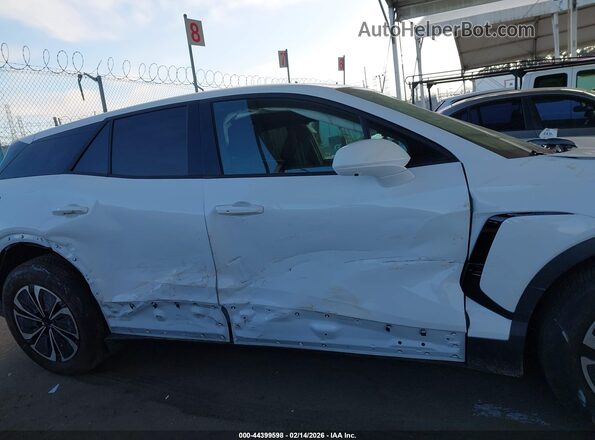 3GNKDBRM3SS177188 2025 CHEVROLET OTHER White Սալոնի հետևի տեսք