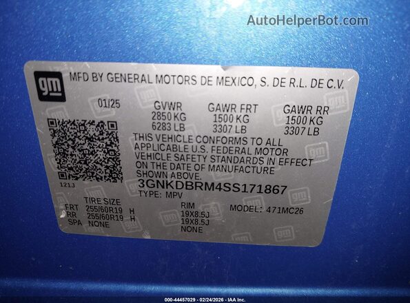 3GNKDBRM4SS171867 2025 CHEVROLET OTHER Blue Vista del compartimento del motor