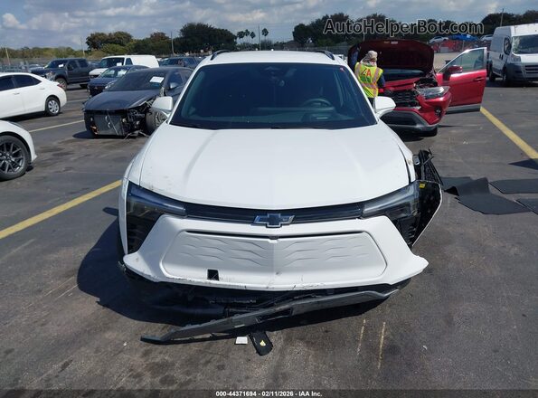 3GNKDBRM4SS254277 2025 CHEVROLET OTHER White Vista del cuadro de instrumentos