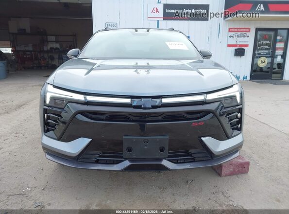 3GNKDERL5SS243071 2025 CHEVROLET OTHER Gray Rear interior view