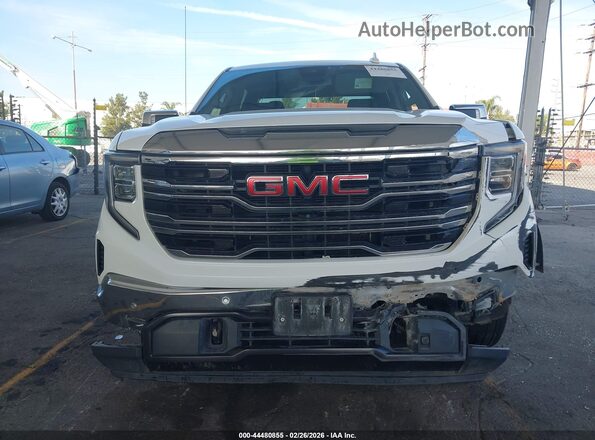 3GTPHDETXNG630239 2022 GMC SIERRA White ხელსაწყოთა პანელის ხედი