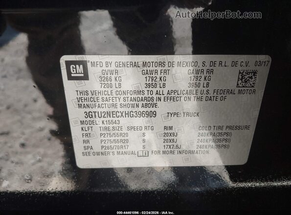 3GTU2NECXHG396909 2017 GMC SIERRA Черный Вид подкапотного пространства