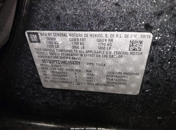 3GTU2PEC1HG164761 2017 GMC SIERRA Black Vista del compartimento del motor