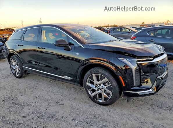 3GYK3BMR3SS240217 2025 CADILLAC OPTIQ Черный Передняя правая четверть