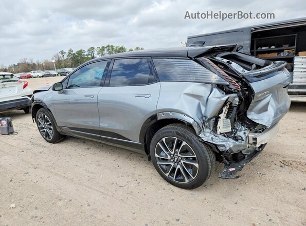 3GYK3EMR6SS198417 2025 CADILLAC OPTIQ Серебряный Задняя правая четверть