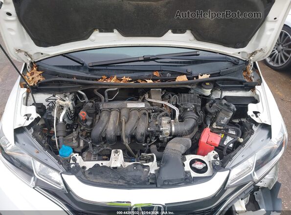 3HGGK5H43KM738275 2019 HONDA FIT White Rear view