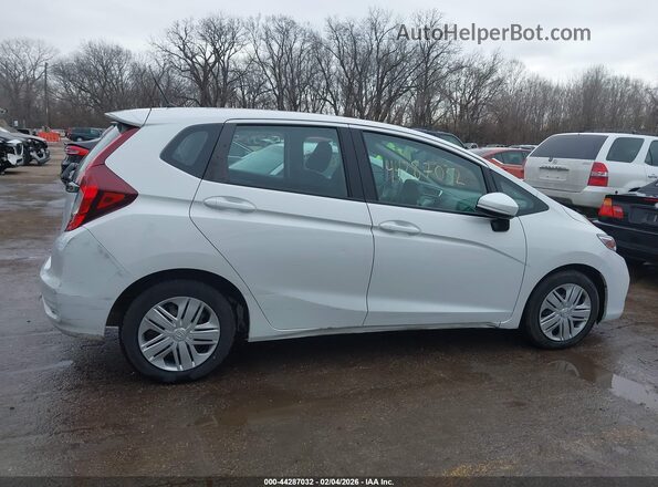 3HGGK5H43KM738275 2019 HONDA FIT White Rear interior view