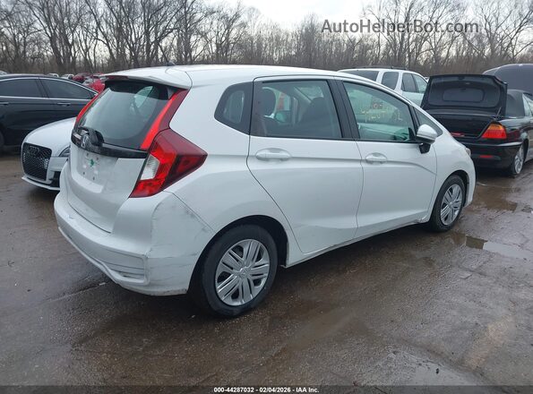 3HGGK5H43KM738275 2019 HONDA FIT White Rear right