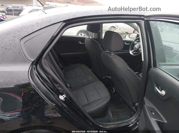 3KPA24AD0PE578950 2023 KIA RIO Black Vista de la etiqueta del VIN