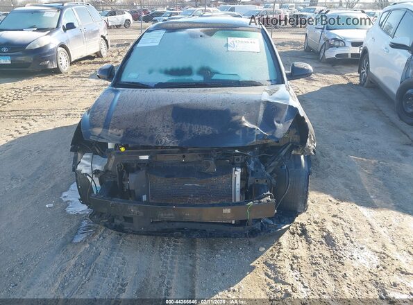 3KPA24AD2ME377384 2021 KIA RIO Черный Вид спереди