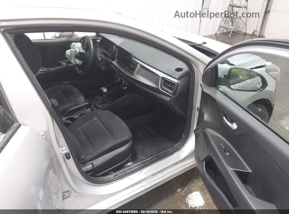3KPA24AD4ME386457 2021 KIA RIO Silver 