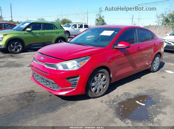 3KPA24AD8ME385618 2021 KIA RIO Red Vista tres cuartos delantera izquierda