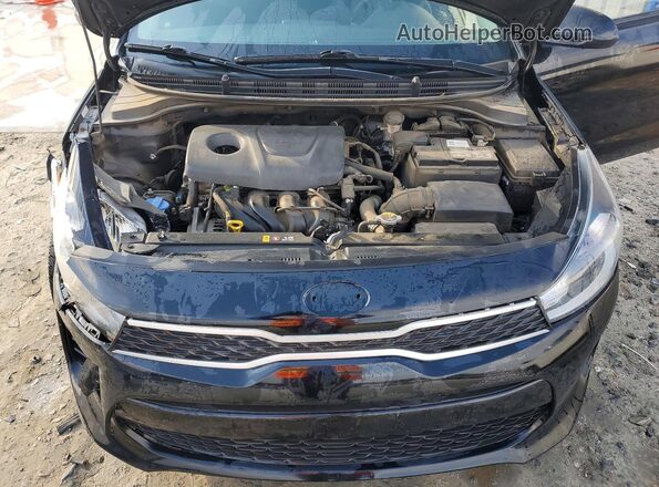 3KPA25AB7JE087576 2018 KIA RIO Black Widok wnętrza z tyłu