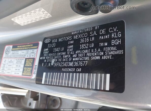 3KPA25AD3ME367677 2021 KIA RIO 5-DOOR Silver Вид підкапотного простору