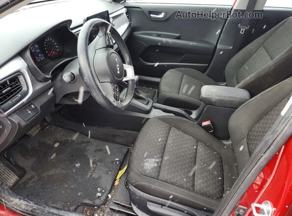 3KPA25AD6PE625730 2023 KIA RIO Red წინა სალონის ხედი