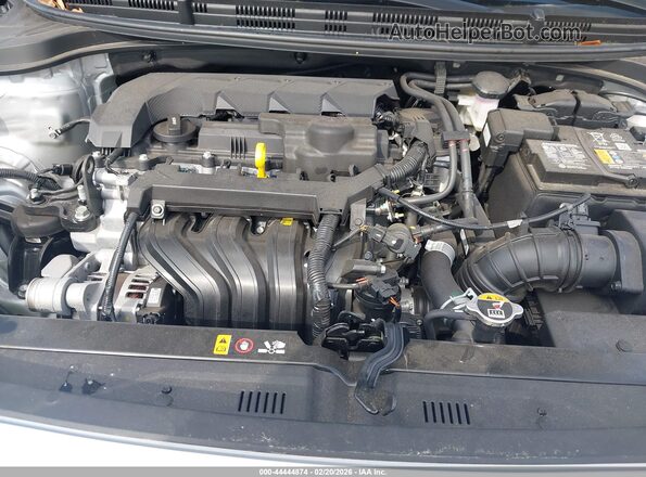 3KPA25AD7PE560693 2023 KIA RIO 5-DOOR Silver უკანა ხედი