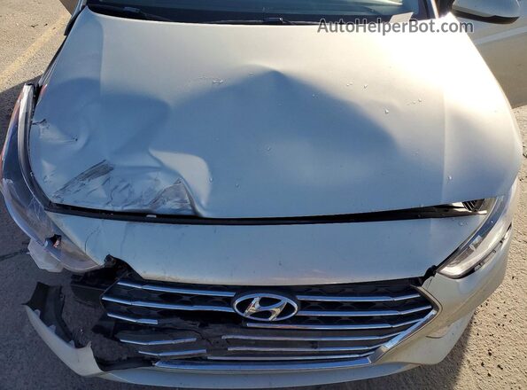 3KPC24A30KE057235 2019 HYUNDAI ACCENT Серебряный Вид задней части салона