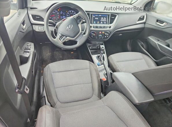 3KPC24A31JE020385 2018 HYUNDAI ACCENT Gray Vista del salpicadero