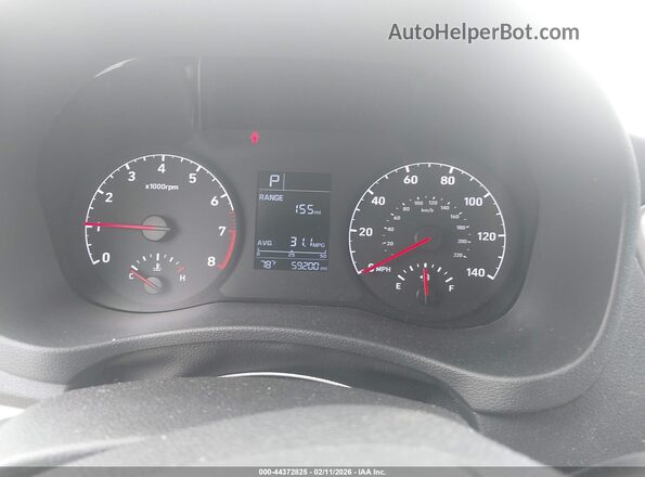 3KPC24A32JE012375 2018 HYUNDAI ACCENT White Vista de los asientos traseros
