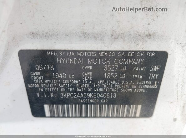 3KPC24A39KE040613 2019 HYUNDAI ACCENT Белый 