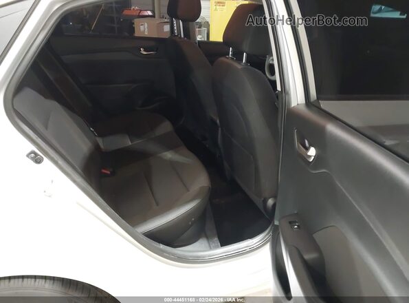 3KPC24A63NE164049 2022 HYUNDAI ACCENT Silver Vista de la etiqueta del VIN