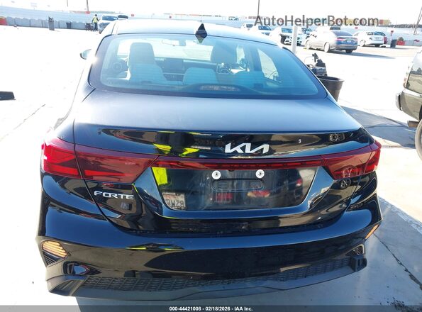 3KPF24AD6PE548325 2023 KIA FORTE Black 