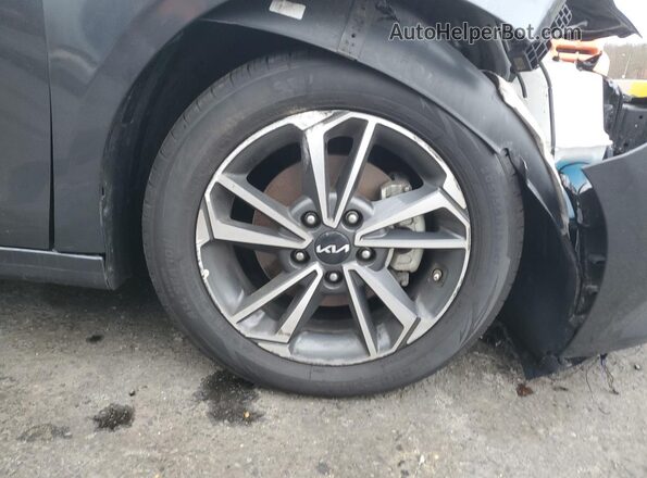 3KPF24AD6PE643046 2023 KIA FORTE Gray 