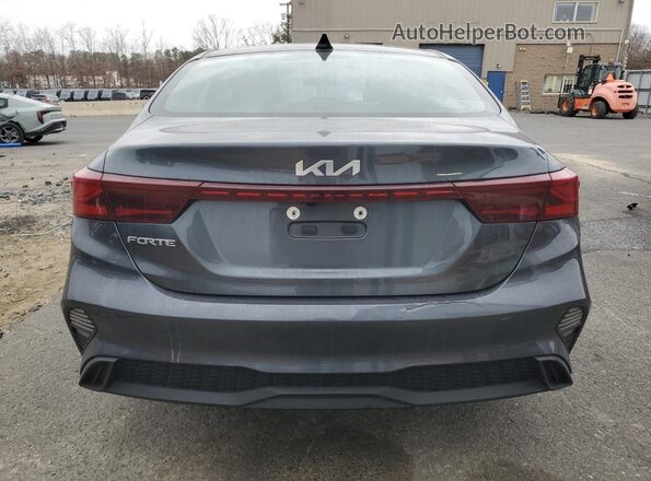 3KPF24AD6PE643046 2023 KIA FORTE Gray 