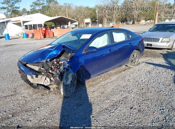 3KPF24AD7RE804118 2024 KIA FORTE Blue Front left