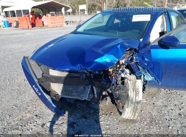 3KPF24AD7RE804118 2024 KIA FORTE Blue Front view