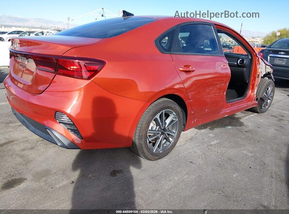 3KPF24AD8PE526682 2023 KIA FORTE Orange 