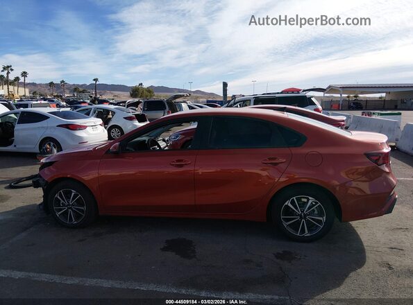 3KPF24AD8PE526682 2023 KIA FORTE Orange 