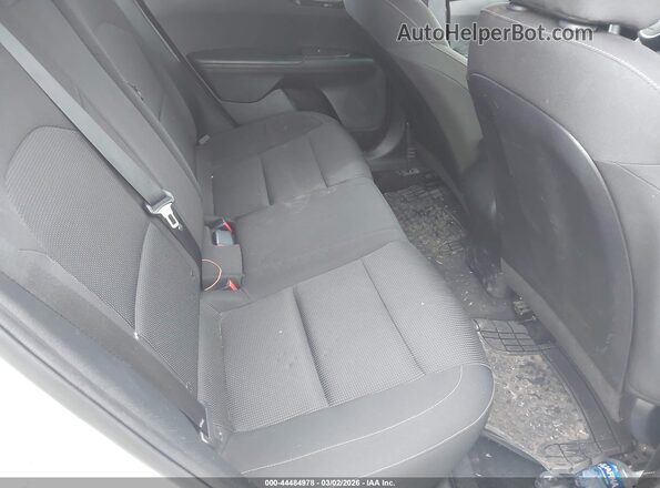 3KPF24ADXKE030288 2019 KIA FORTE White 