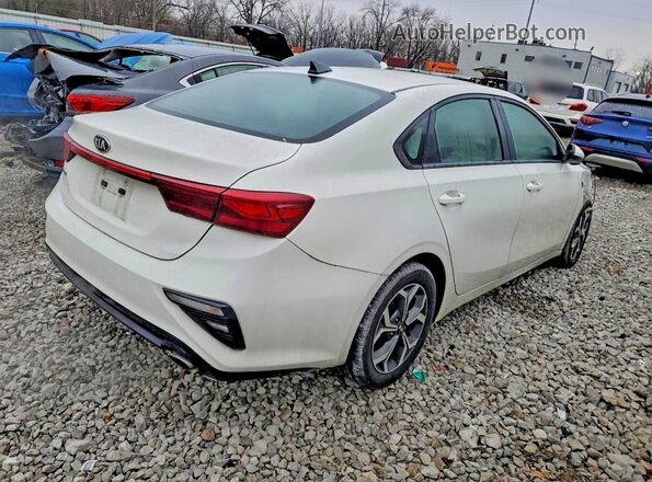 3KPF24ADXKE112134 2019 KIA FORTE White 