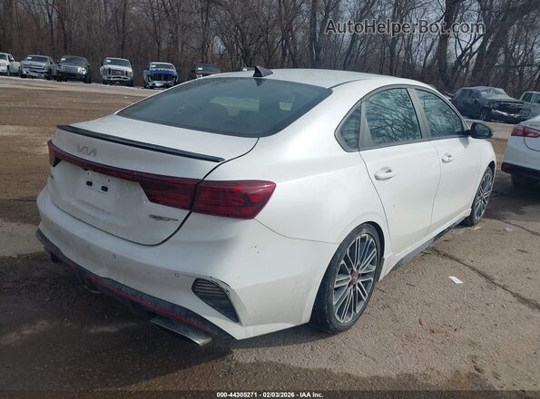 3KPF44AC2PE618601 2023 KIA FORTE White Задня права чверть