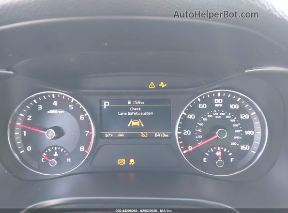 3KPF44AC6RE773106 2024 KIA FORTE White Vista de los asientos traseros