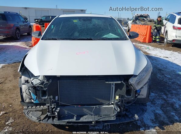 3KPF44AC6RE773106 2024 KIA FORTE White Vista interior trasera