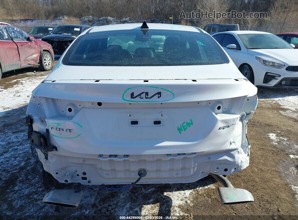 3KPF44AC6RE773106 2024 KIA FORTE White 