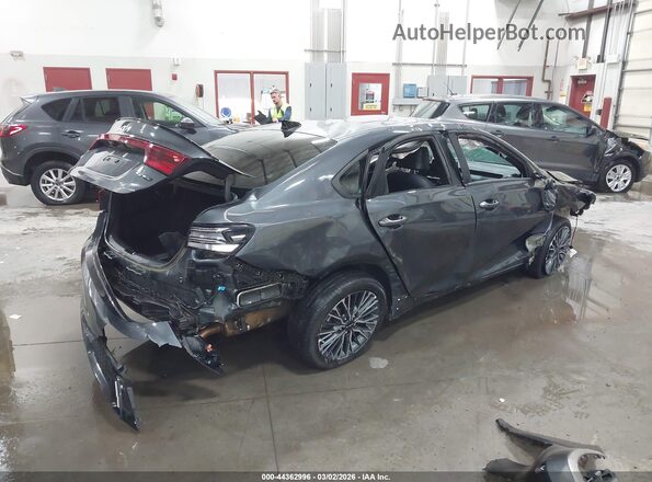 3KPF54AD1RE703597 2024 KIA FORTE Gray Trasero derecho