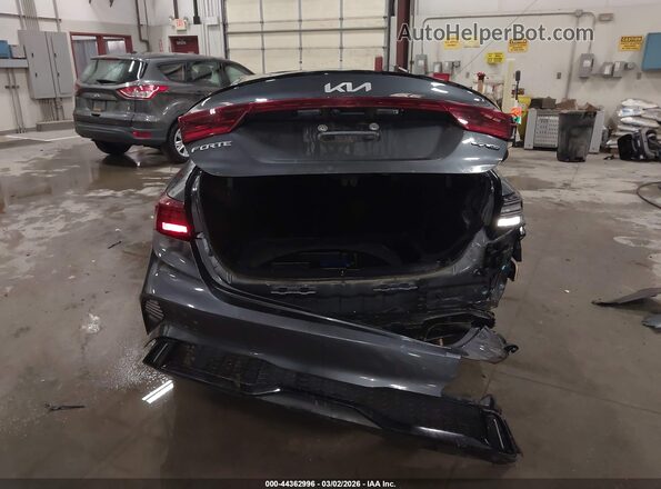 3KPF54AD1RE703597 2024 KIA FORTE Gray 